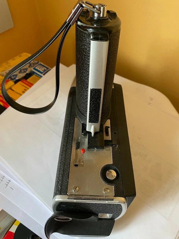 Cámara de película Eumig Viennette 2 Super 8 SIN PROBAR Foto 4 de 4