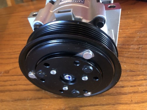 UAC AC Compressor CO 35110C 2003-2007 Ford Focus 2005 2006 - Picture 6 of 10