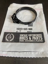 HONDA CR125 02-07 CR250 85-07 CR500 85-01 Oem Carb Manifold Clamp 16223-KA5-690