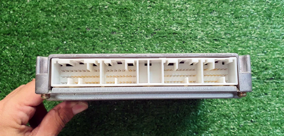 Компьютер двигателя Toyota Land Cruiser 2000-2002 KZJ95 1KZTE 89666-60010 M/T б/у - Изображение 4 из 4