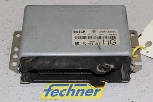 Motor Steuergerät Opel Omega B 2.0 85kW 90492381 0261203587 ECU Control Unit