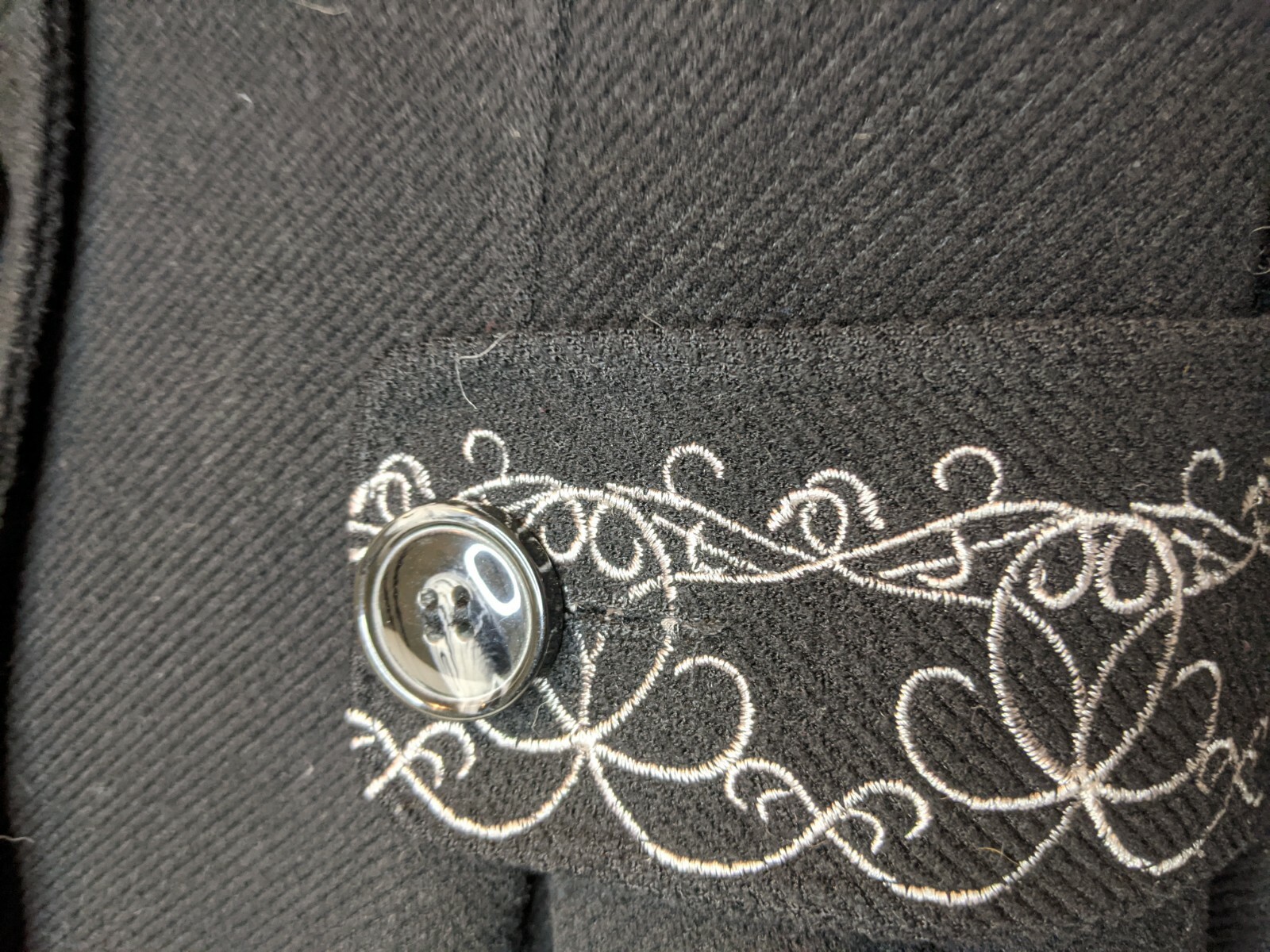 Green Dragon Black Paisley Embroidered Coat Size… - image 4