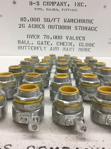 Crouse-Hinds LTB100G 1" Liquid Tight Connector w/ Ground Lug Insulated Fitting - Afbeelding 2 van 10
