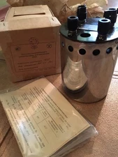  100 Ohm Ω  Resistance Standard Resistor Accuracy 0.01%  CALIBRATOR NEW