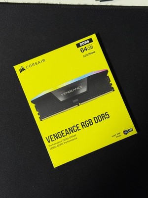 Corsair Vengeance RGB 64GB Kit DDR5-5200 CL40 CMH64GX5M2B5200C40 NEU | 19% MwSt!