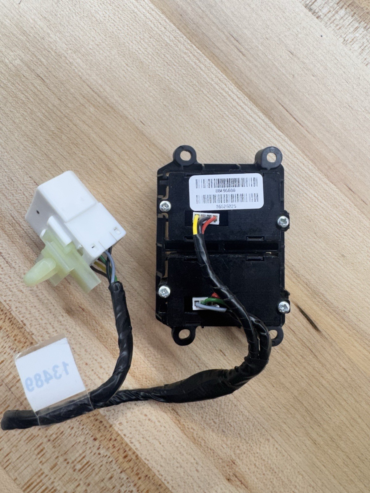 Ferrari 458 Window switch P/N 88495600