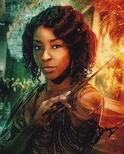 JESSICA WILLIAMS signed autograph 20x25cm FANTASTIC BEASTS in person autograph