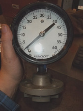 ASHCROFT PRESSURE GAUGE 0-60 PSI W/ DIAPHRAGM TYPE 202 HH4 