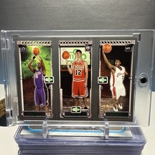 2003-04 Topps Rookie Matrix LeBron James RC Card ?. rookie card picture