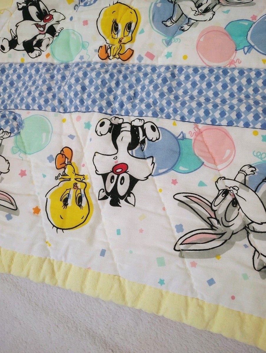 Vintage 90s Baby Looney Tunes Quilted Crib Blanket Bugs Silvester