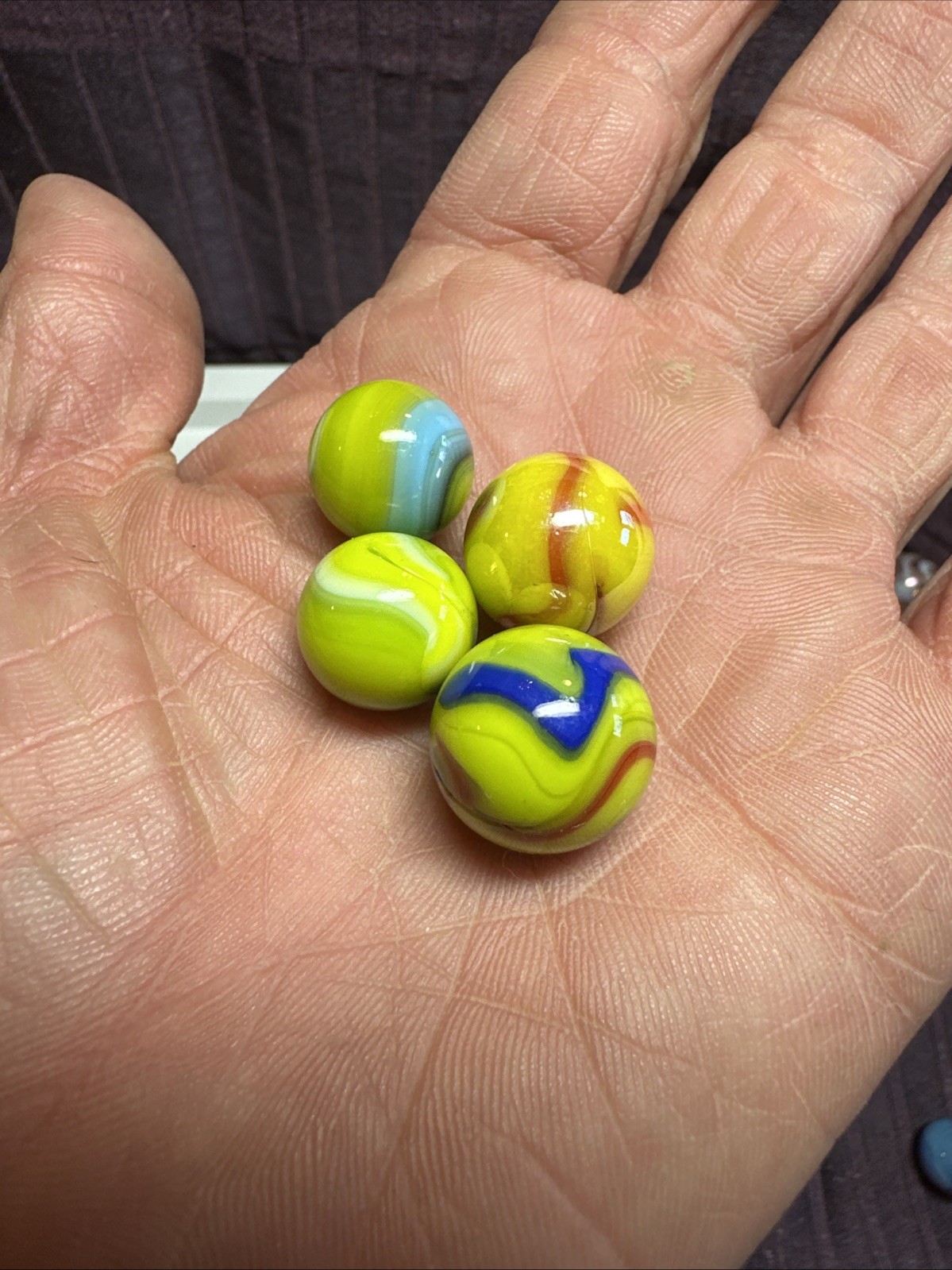 Vintage estate Find Swirl Agate? Colorful iridescent Random Collection marbles 