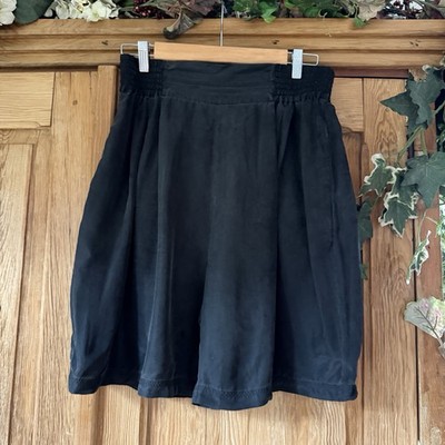 Silk Shorts Size Medium