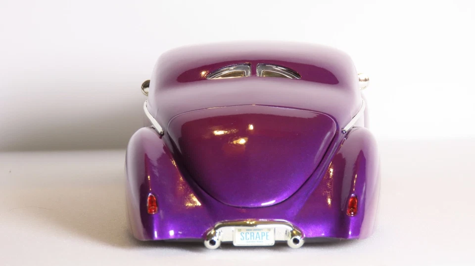 Hot Wheels 1937 Lincoln Zephyr масштаб 1:16 INV# 3588 - Изображение 4 из 4