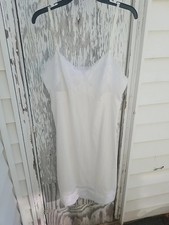 Vintage Vanoty Fair Sz 40 White Nylon Adjustbl Lace Slip Dress Nightgown Lg Xl