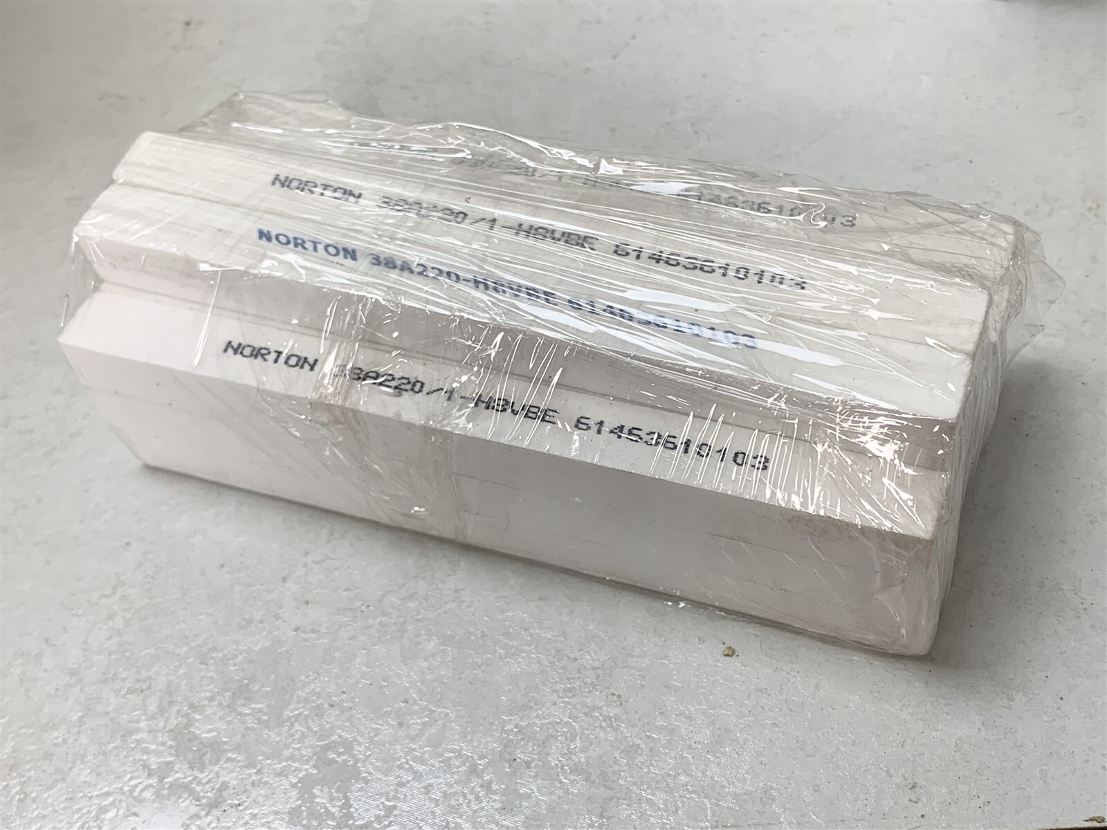 NOS LOT OF 16 Norton 38A220/1-H8VBE 1/2" x 1/2" x 6" Abrasive Stone E3-1