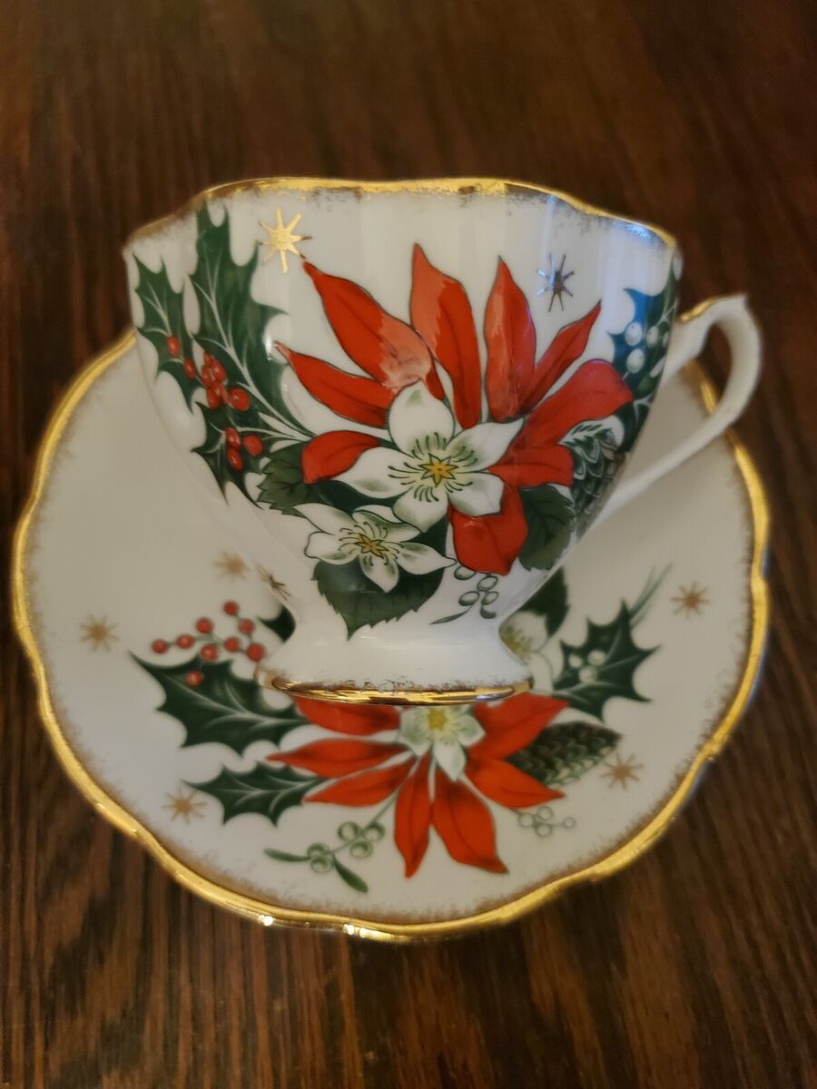 Never used vintage Porcelain Tea set Poinsettia for 6 people