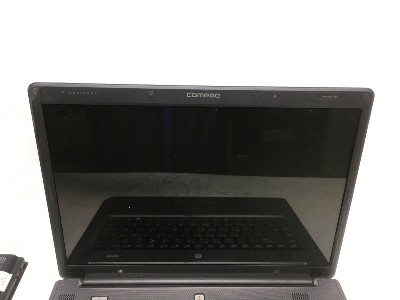 HP Compaq Presario C700 Laptop For Parts Broken LCD Screen NO HDD/RAM