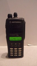 Motorola MTX8250 800 MHz Two Way Radio AAH25UCH6GB6AN
