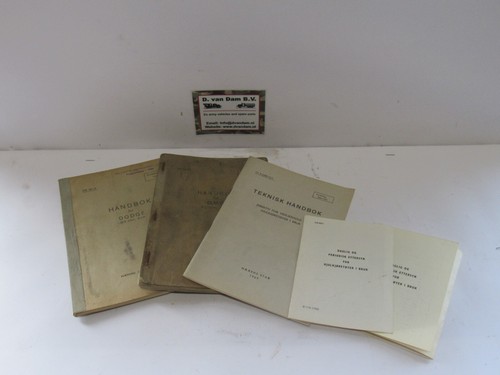 Danish Army Technical manual for Dodge and GMC & others - Foto 1 di 10