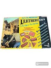 Vintage 1970 Tandy "Let's Do Modern Leathercraft Kit. #5500 INCOMPLETE Box Only