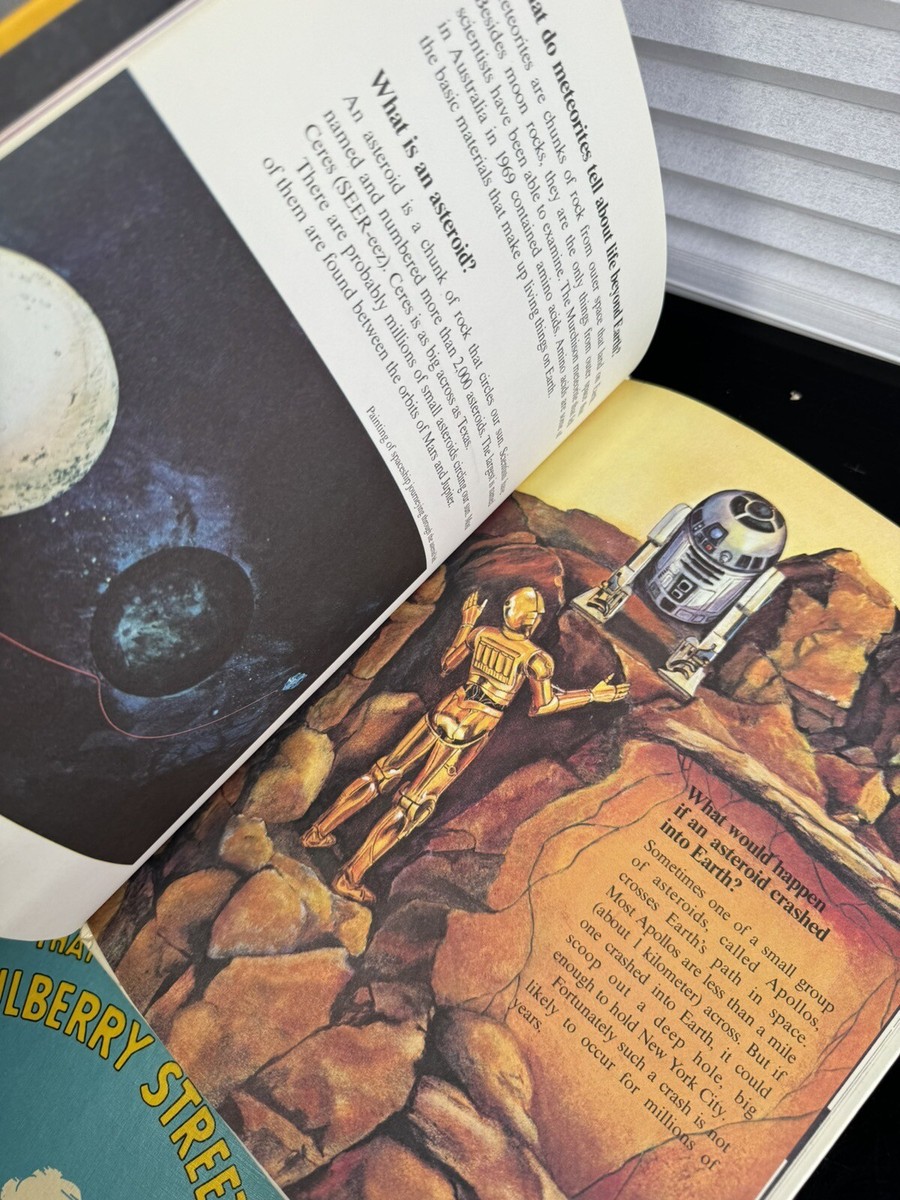 Vintage Star Wars Space Science Q&A Book 1979 Vintage Hardcover