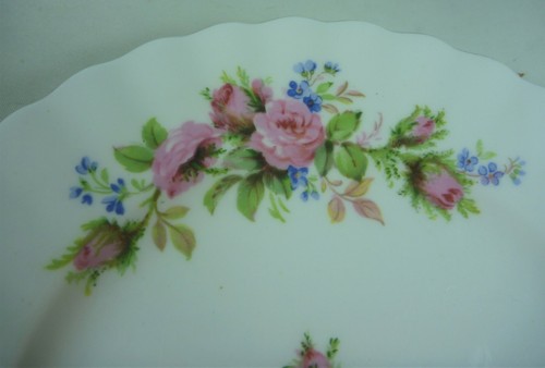 VINTAGE ESTATE  ROYAL ALBERT TEA CUP SAUCER & PLATE TRIO MOSS ROSE ST #16158 - Picture 8 of 8