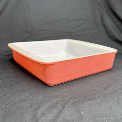 Vintage PYREX Flamingo Pink #222 - Square Baking Dish - 8"
