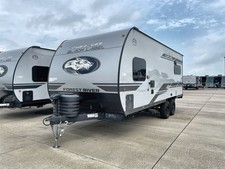 2026 Forest River Cherokee Grey Wolf Black Label 18RRBL