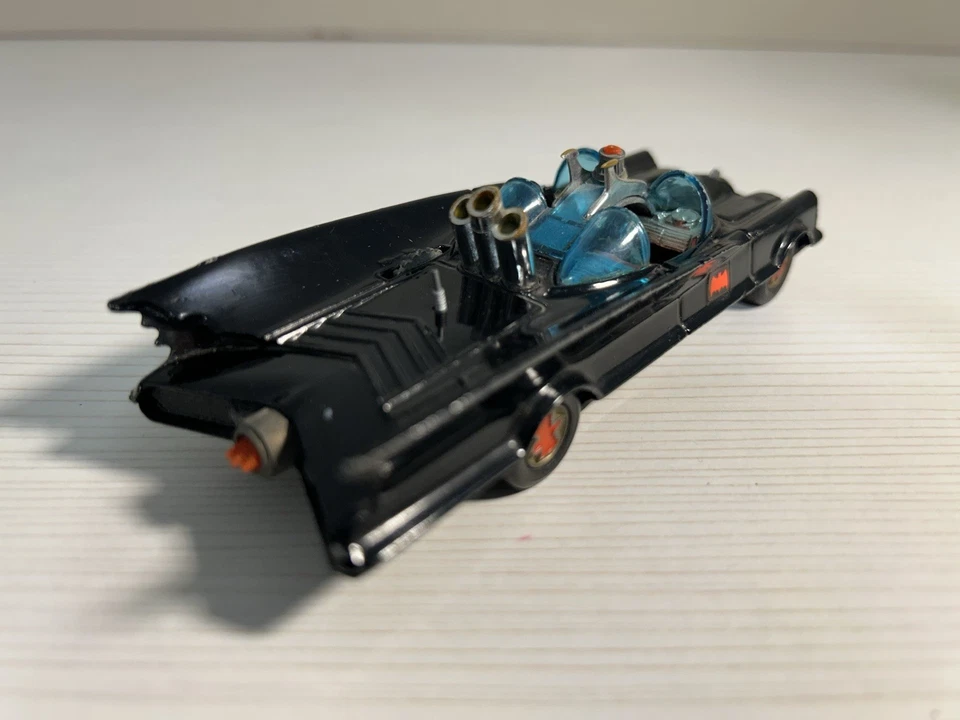 Corgi Toys No. 267 Batmobile first issue 1966 - Imagen 2 de 4
