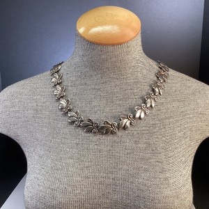 Los Ballesteros Necklace | eBay