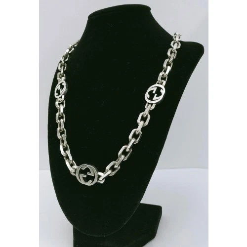 Collana Gucci catena G ad incastro 620796 Giappone