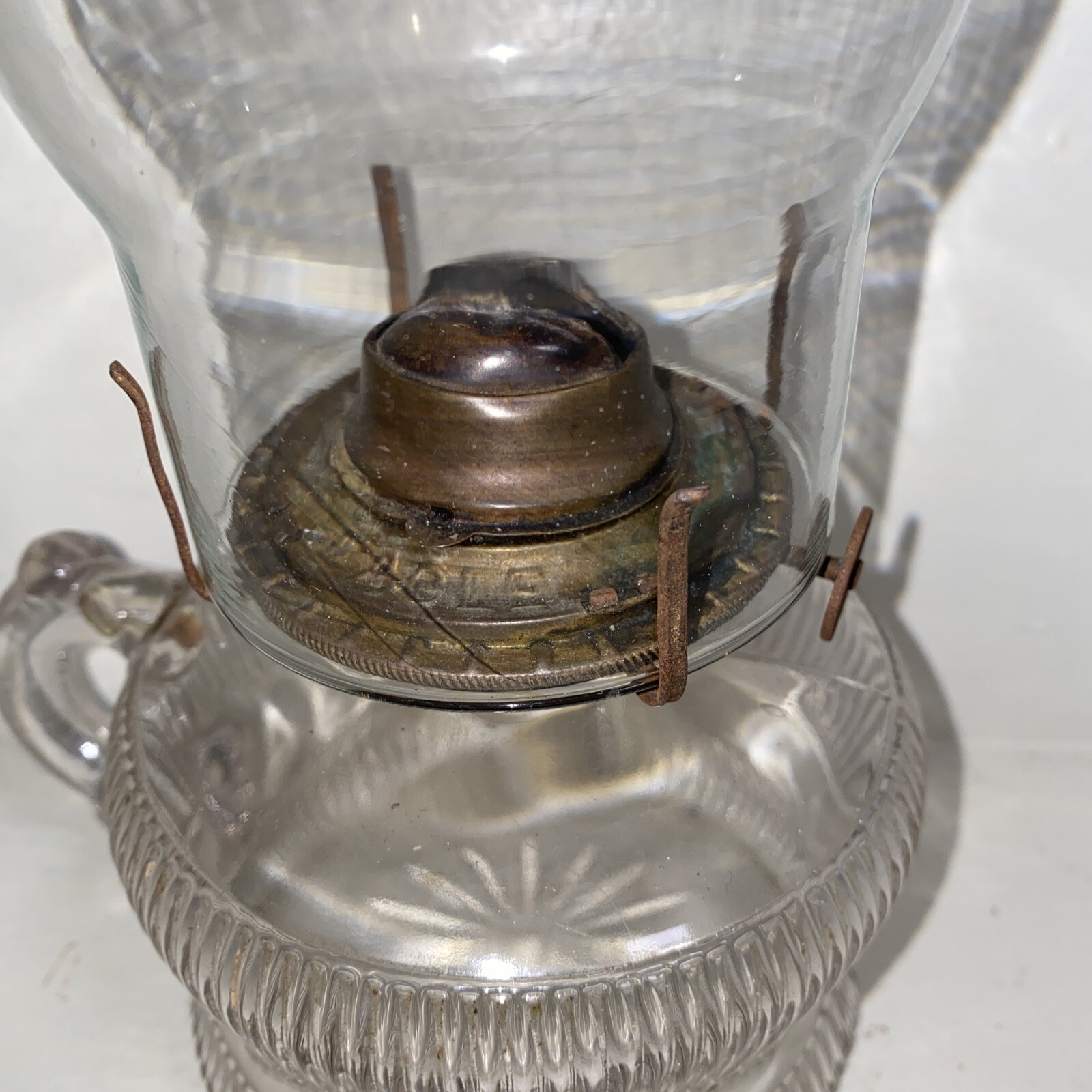 Vintage Clear Glass Small Eagle Kerosene Oil Lamp w/ Handle And Chimney eBay