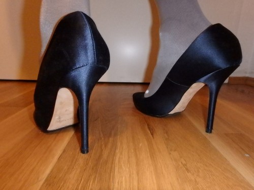 Decolte tacco alto Max&Co vera pelle blu scuro - spedizione UE! - Foto 2 di 15