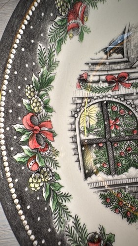 Vtg Royal Stafford Christmas Home Set of Ceramic Holiday Plates & Bowl, England - Picture 12 of 14