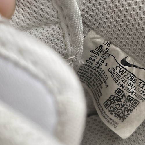 Nike Men’s Air Force 1 ‘07 Triple White Leather Sneakers Shoes - Size 8.5 - Bild 7 von 11