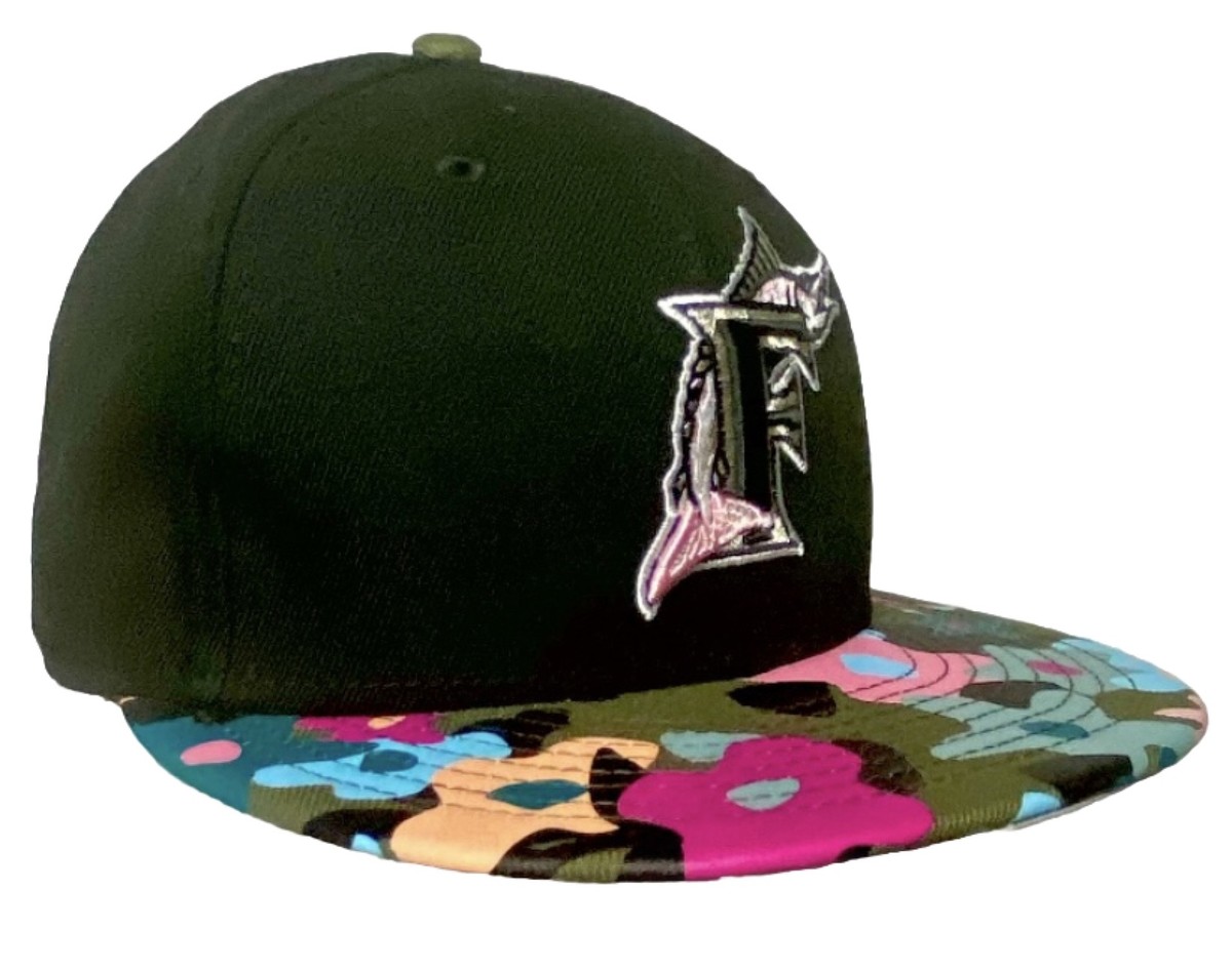 【US限定】NEW ERA 59FIFTY Miami Marlins WS1997 White/Pink New Era Florida Marlins Fitted Hat Pink 59FIFTY Cap Sports