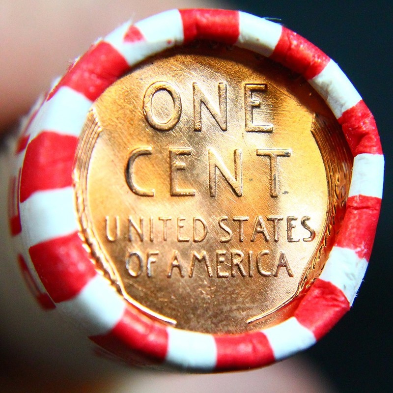 BU Penny Back Showing On End Of 50 Coin Circulated Wheat Cent Shotgun Roll C-12a