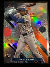 2025 Topps Finest Orelvis Martinez #84 Common Refractor RC