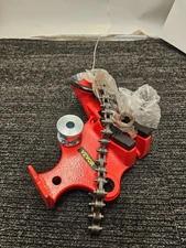 VEVOR Red Durable Screw Bench Chain Vise Capacity Heavy Duty Chain Pipe Vise