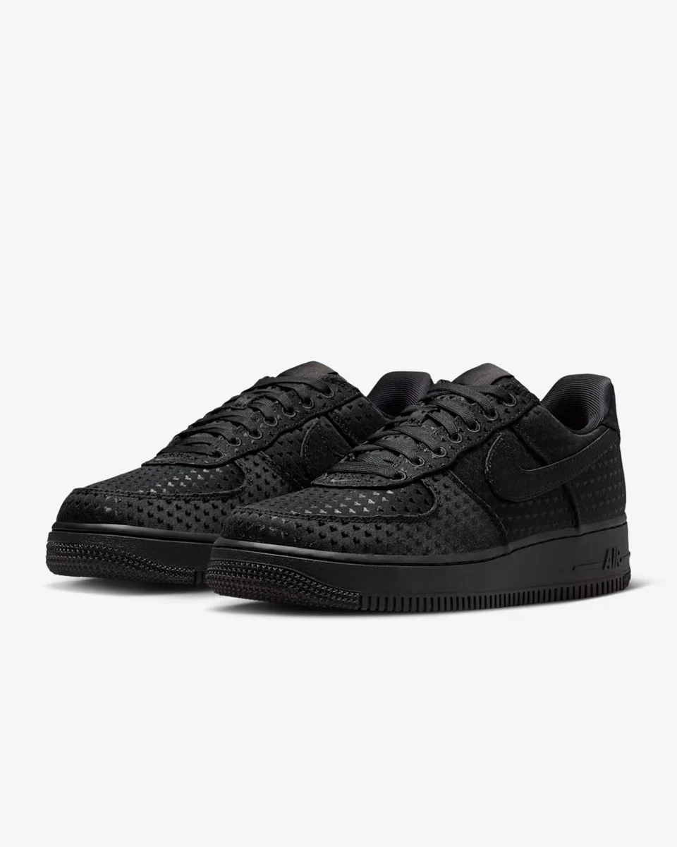 Preços baixos em Nike Air Force 1 Triple Black W | eBay