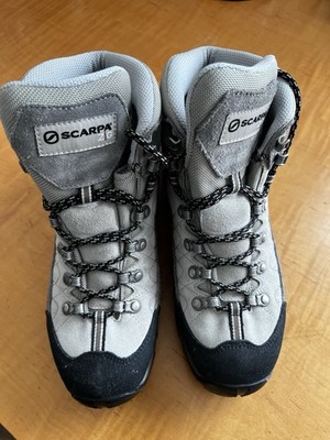 SCARPA Gray/Black High Top Lace-Up Hiking Boots w/ Vibram Outsole, Medium