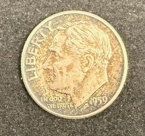 1950 Roosevelt Dime - 90% Silver EXTRA FINE CONDITION