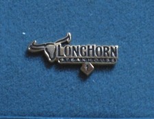 Longhorn Steakhouse lapel pin employee 1 year award steak