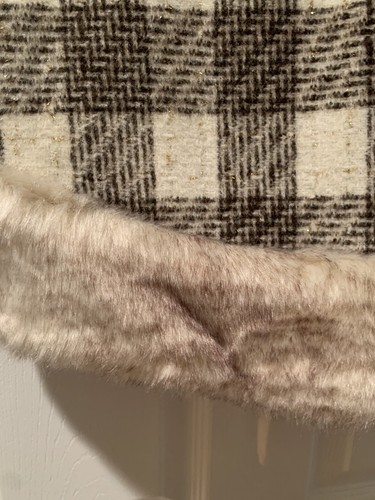 Kirklands Brown Plaid Faux Fur 48" Tree Skirt Christmas Winter Holiday Seasonal - Picture 8 of 13
