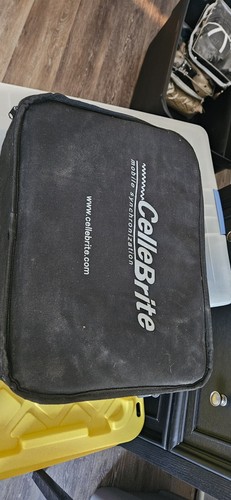 Celle Brite UME 36 Pro B17 Mobile Data Transfer Kit Woth Bag, Cables, AC , Unit - 第 1/6 張圖片
