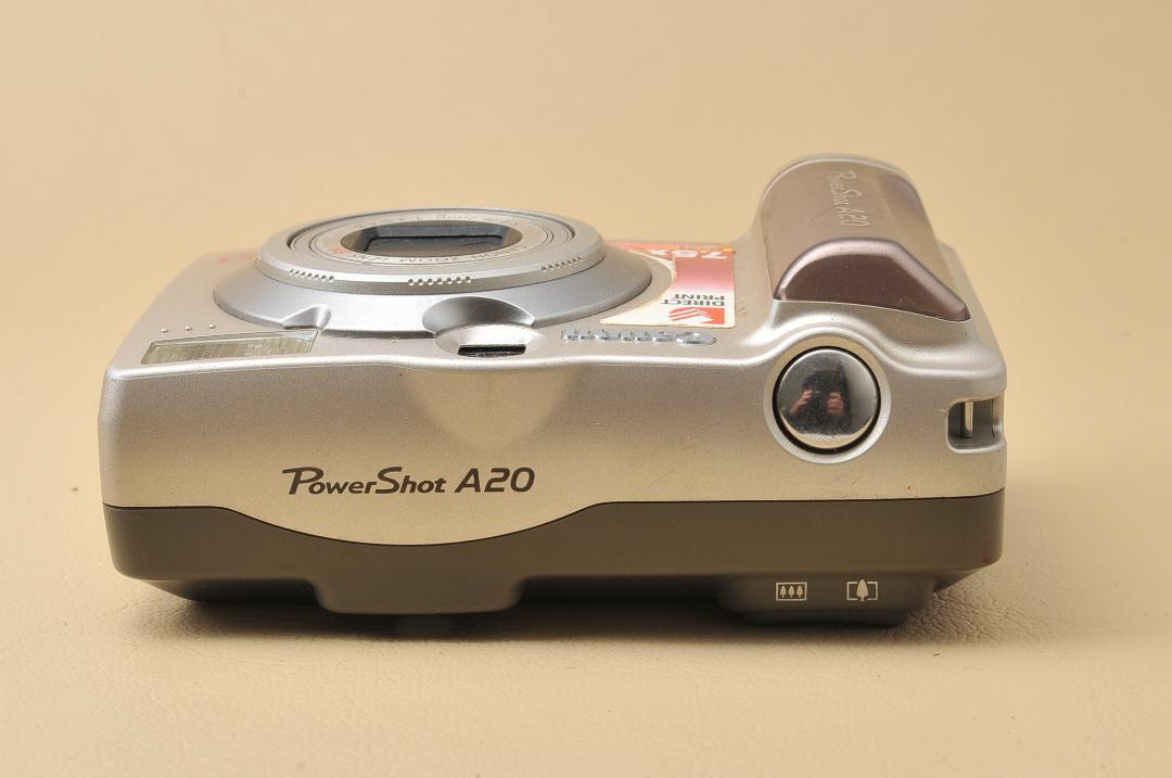 Canon Canon PowerShot PowerShot A20 AA Battery Powered