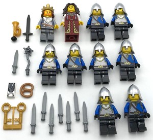 LEGO-10-NEW-CASTLE-CROWN-KNIGHT-KINGDOMS-MINIFIGURES-KING-QUEEN-MEN-WEAPONS-MORE