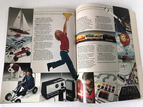 Vintage 1976 Neiman Marcus Christmas Book Catalog Fashion Hard Goods Novelties - Imagen 8 de 8