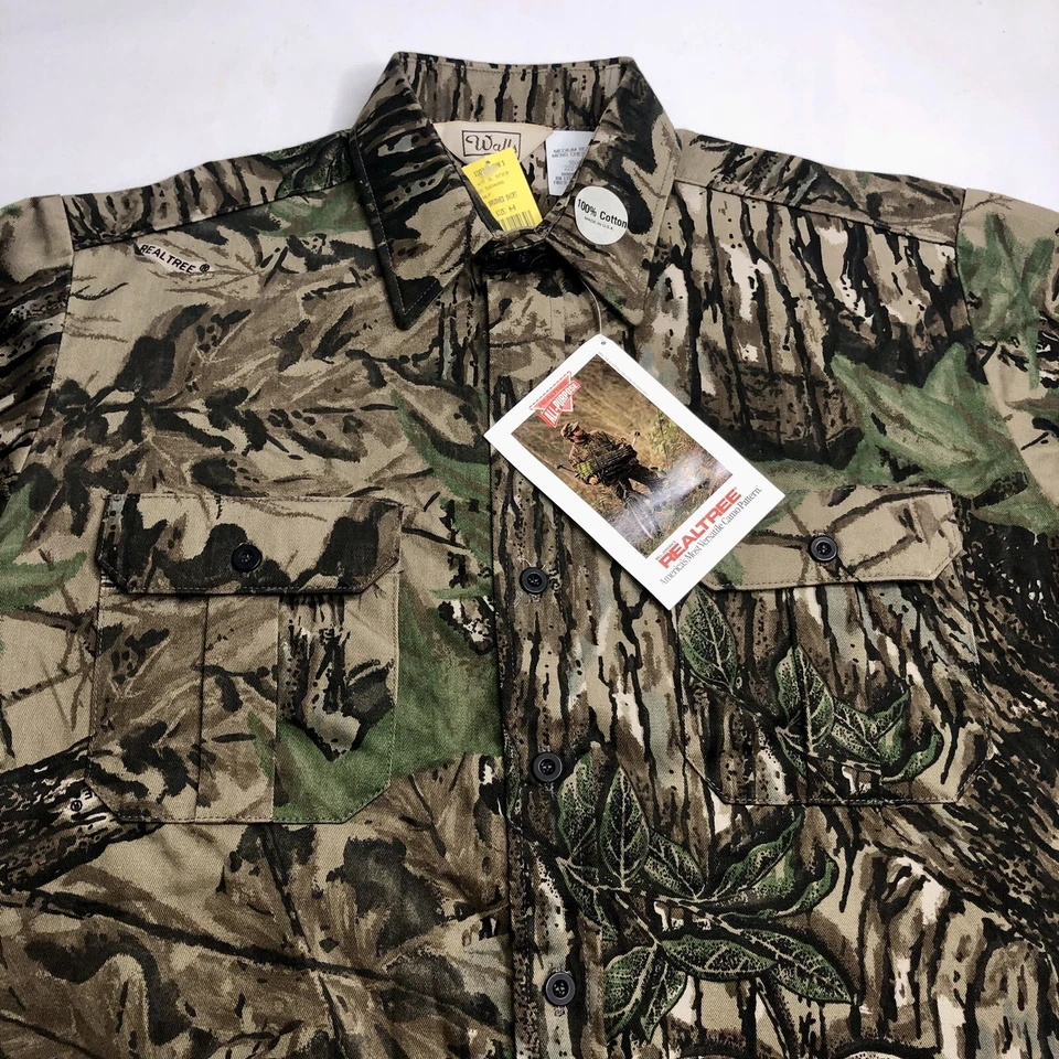 Walls Realtree Camo L/S Hunting Shirt Cotton Chamois Sz M Reg. USA Made Vintage - Image 3 of 4
