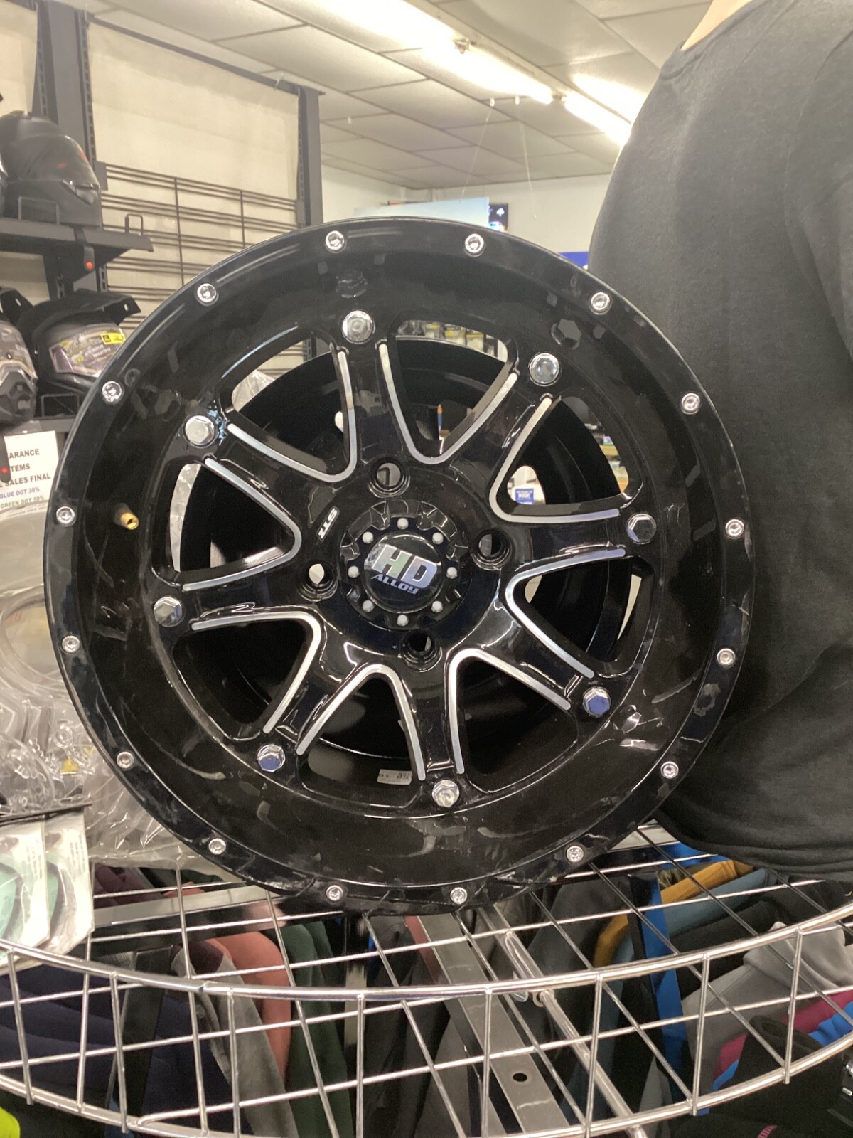 Picture 1 of 2